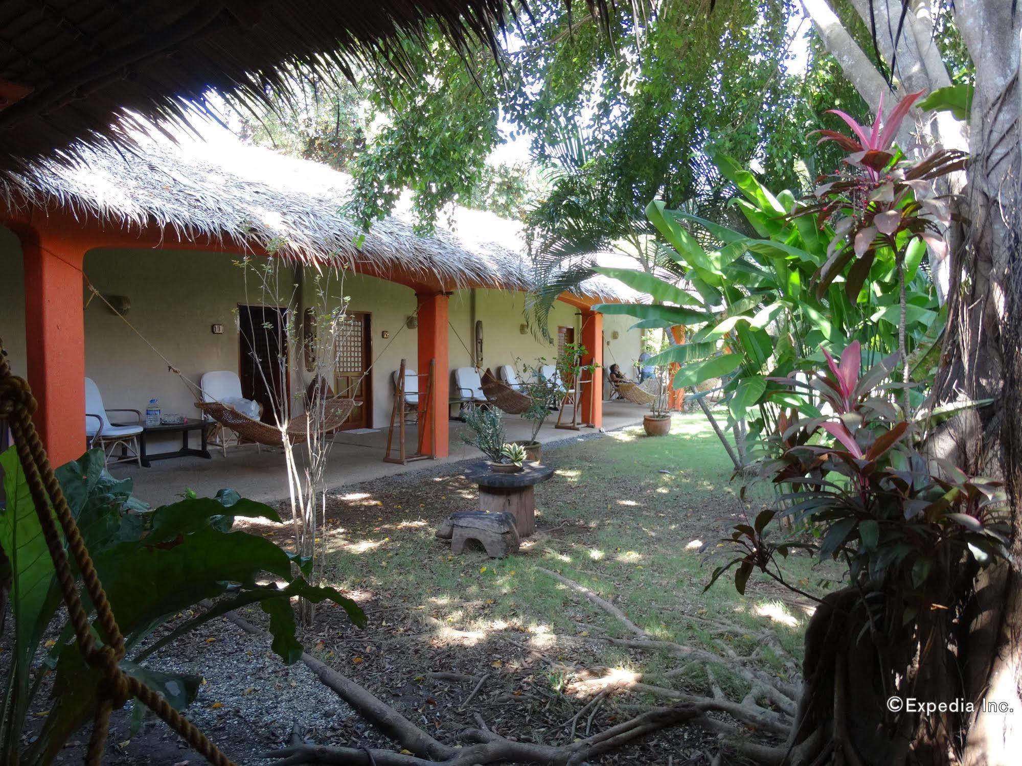 Hibiscus Garden Resort Puerto Princesa Exterior foto